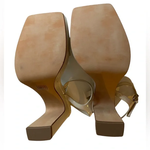 NEW DKNY Maiden - Picture 10 of 11